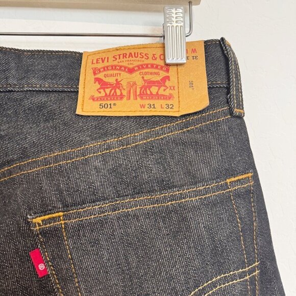 Levi’s Denim 501 Cutoff Bermuda Jean Shorts Jorts Modest Casual Dark Wash 31 - Picture 6 of 7